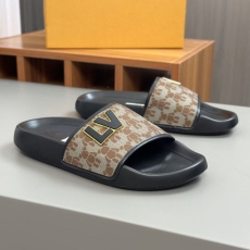 Louis Vuitton Slippers